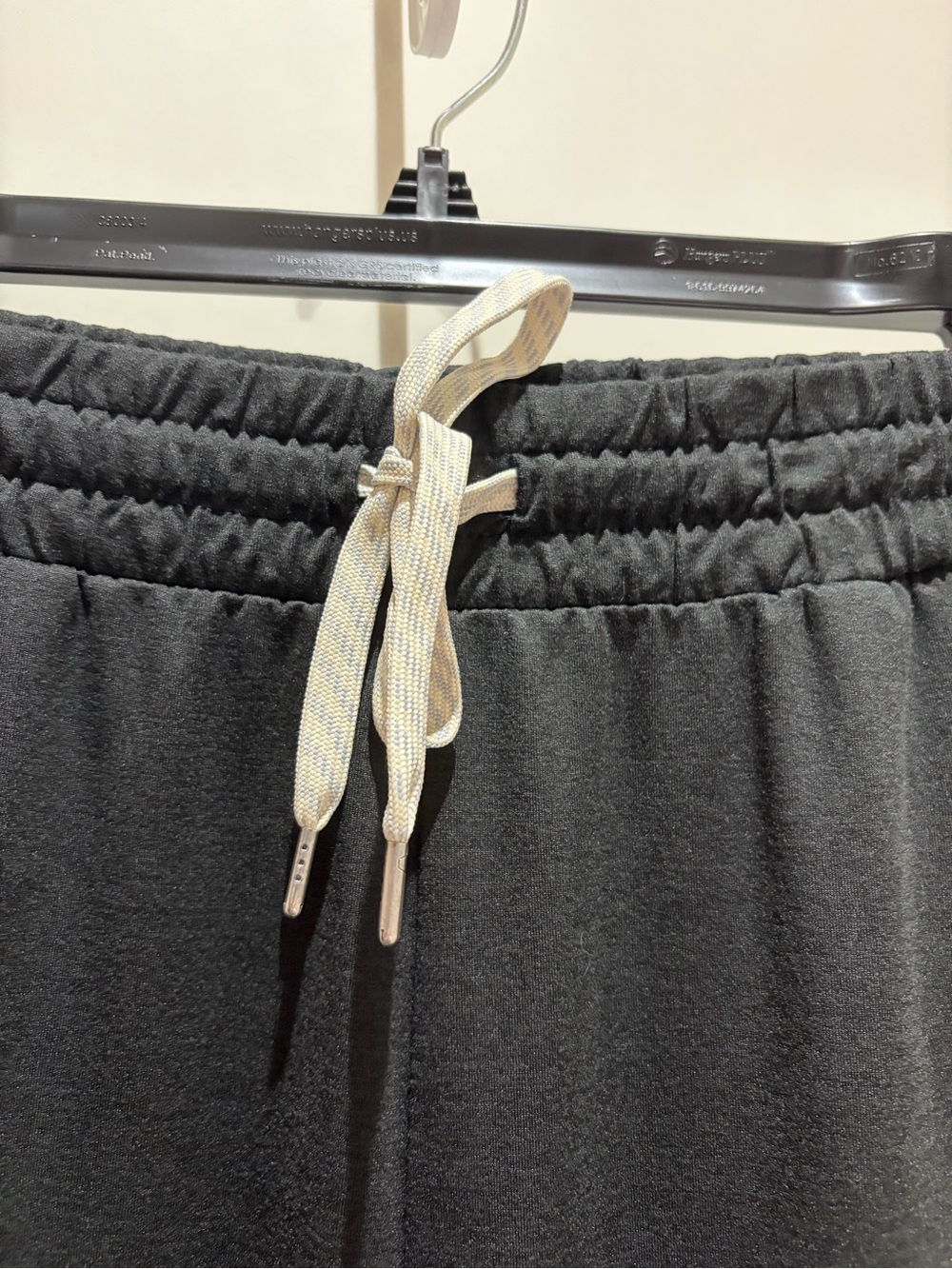 Vuori Halo Essential Wideleg Pant -Short~ size L - Picture 5 of 10